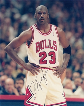 Michael Jordan Signed 16x20 Photograph - Rare Signed Image (Beckett) 